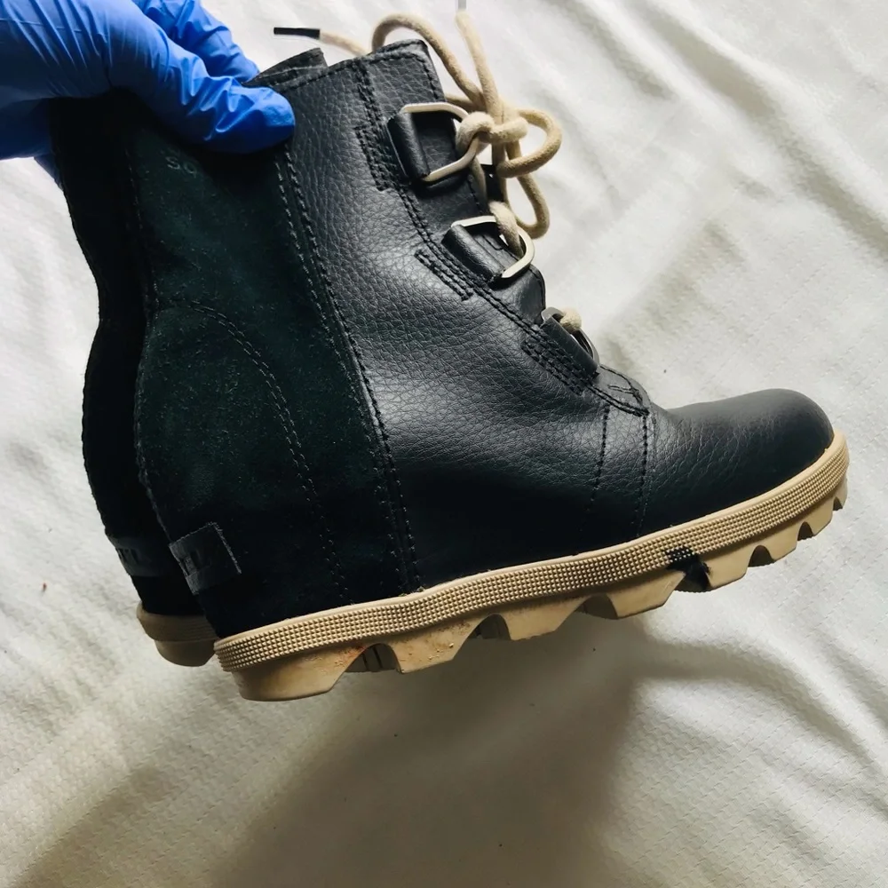Sorel Kids Black Leather Boots